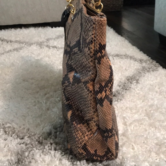 Cynthia Rowley Handbag - Picture 3 of 8